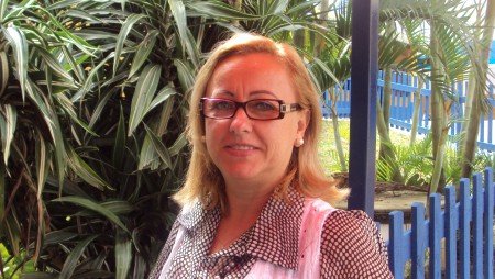 Elita - Professora de Filosofia